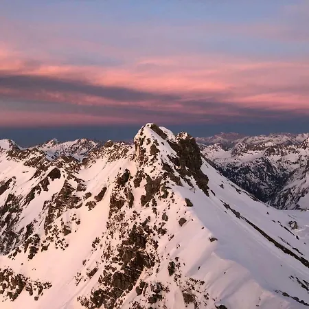 Tiefenbacher Hof اوبرستدورف